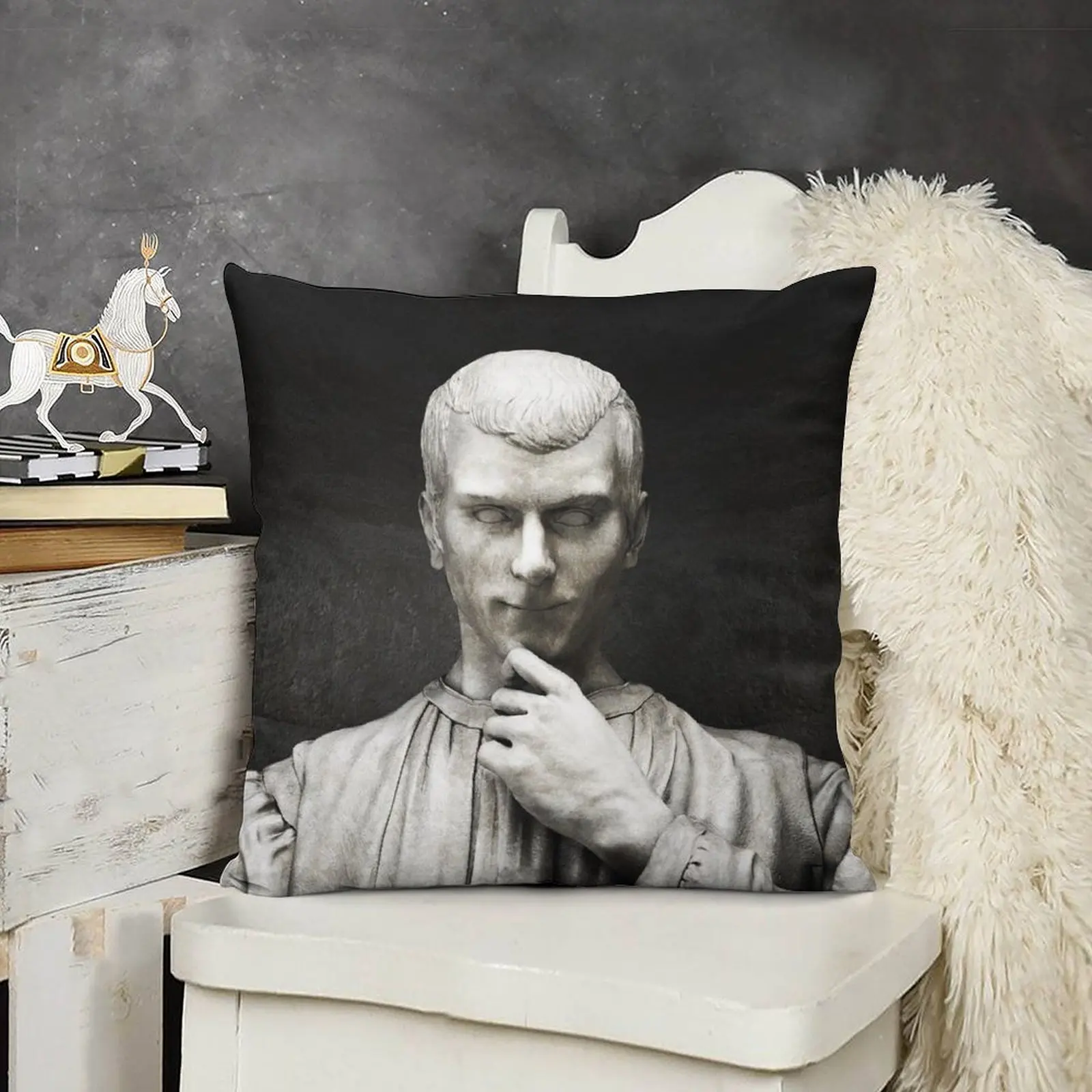 Декоративные наволочки Machiavelli для гостиной