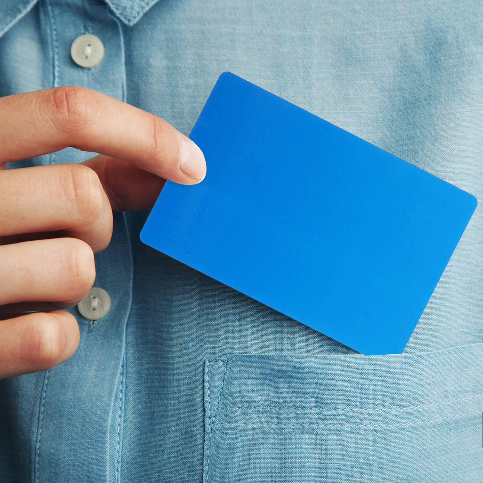 Рисунок 2 - лазерные подарочные карточки для