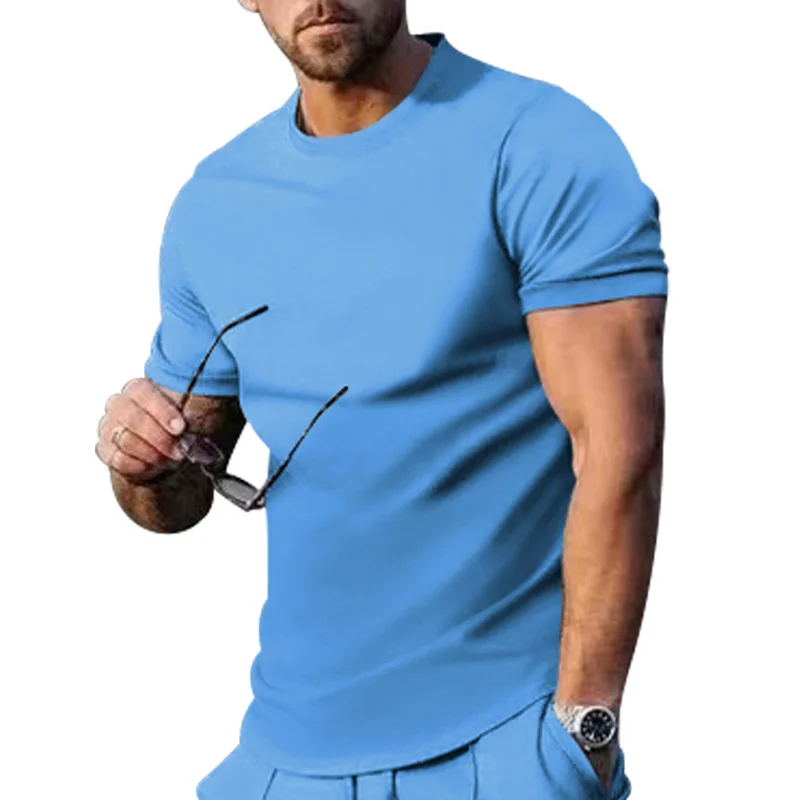 Рисунок 5 - Мужская футболка с круглым вырезом и коротким рукавом