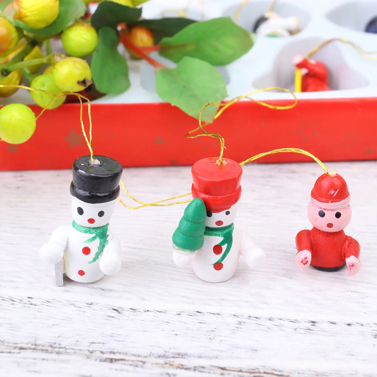 

12 Pcs Mini Toy Mini Wooden Figures Hanging Pendant Christmas Hanging Decoration Christmas Miniature Ornament Set