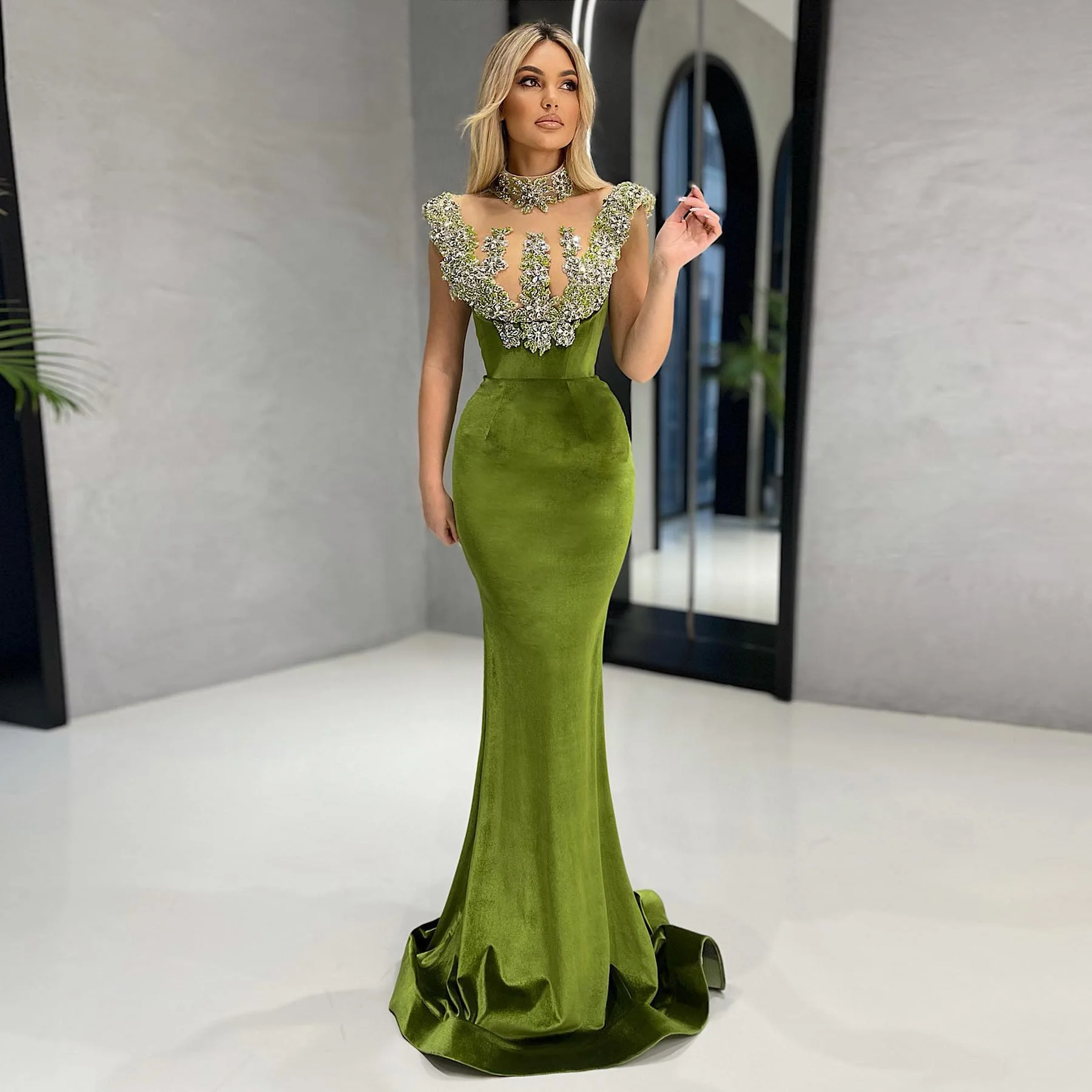 

Army Green Beads Prom Dress فساتين مناسبة حسب الطلب High Neck Mermaid Velvet Evening Party Dresses New Arrival Vestido De Novia