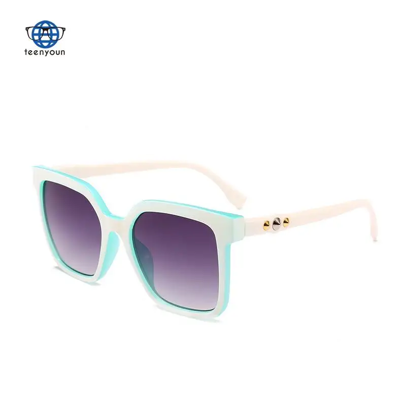 

Teenyoun New Shades Hot Spot Women's Square Rivet Sunglasses Fan-shaped Punk Big Brand Sun Glasses