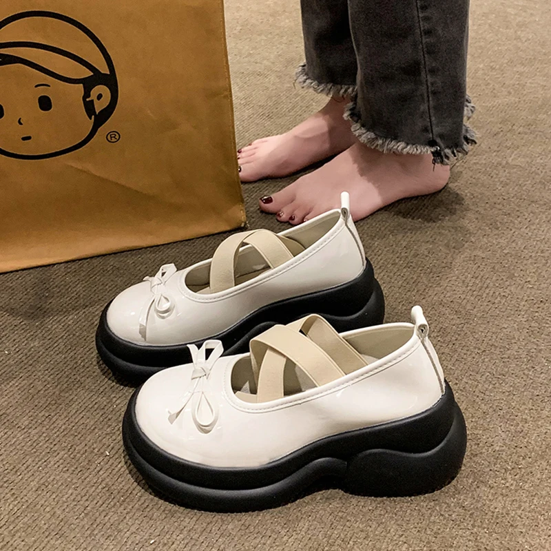 

Туфли женские в британском стиле, оксфорды на плоской подошве, с бантом, осенняя модная обувь на платформе, Классические Кожаные криперы в стиле ретро, с бабочкой