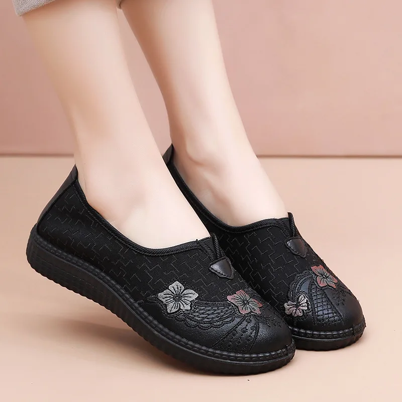 Women Summer Mesh Flats Shoes 2023 New Breathable Comfort Ladies Light Sneakers Leisure Female Loafers Woman's Zapatillas Muje