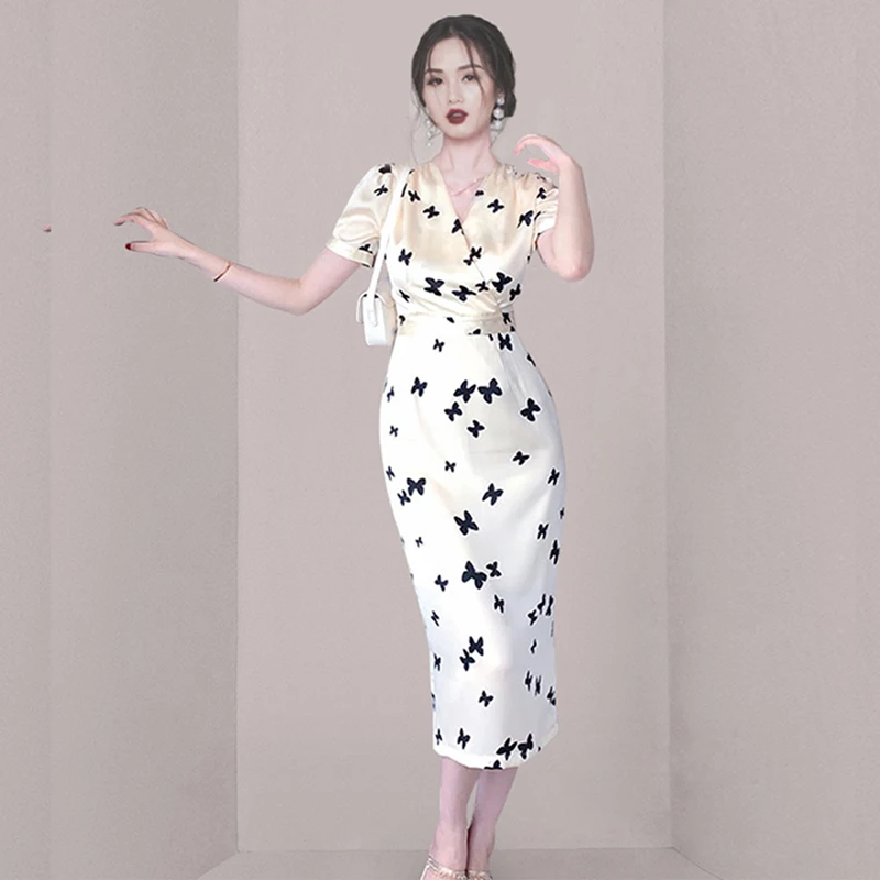 

Платье женское шифоновое приталенное с коротким рукавом и высокой талией