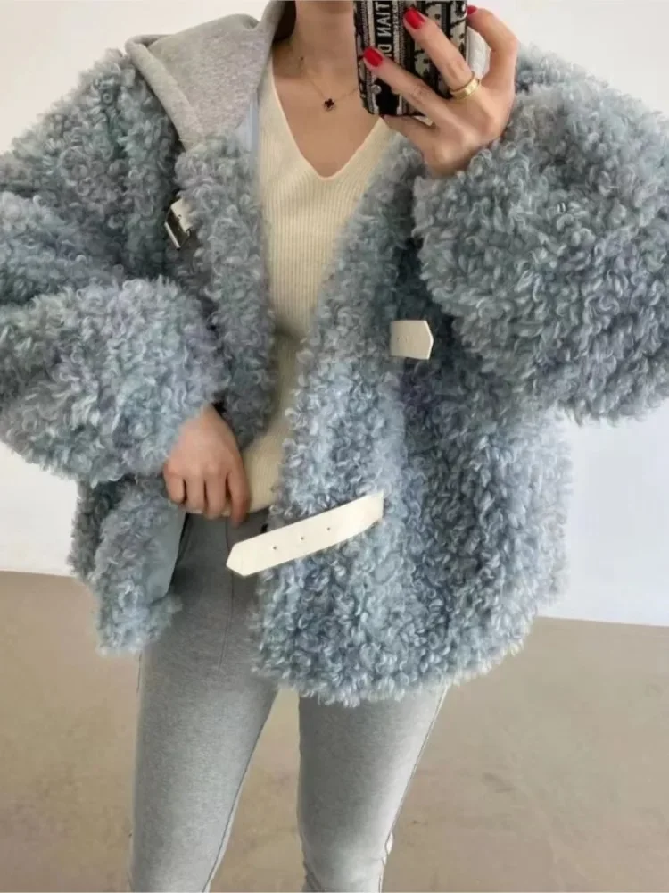 Рисунок 3 - Зимняя модная куртка из овечьей шерсти