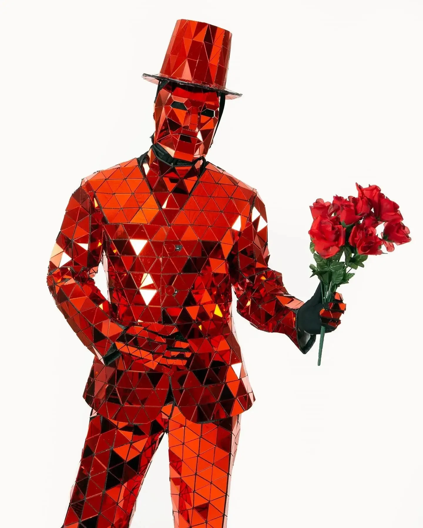 Сшитый вручную зеркальный мужской костюм роскошный для шоу и вечеринок