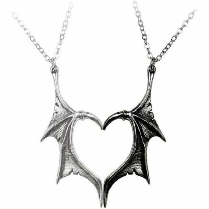 

2Pcs Couple Lover Heart Pendant Necklace Gothic Bat Dragon Wing Heart Pendant Necklace Valentine's Day Collier