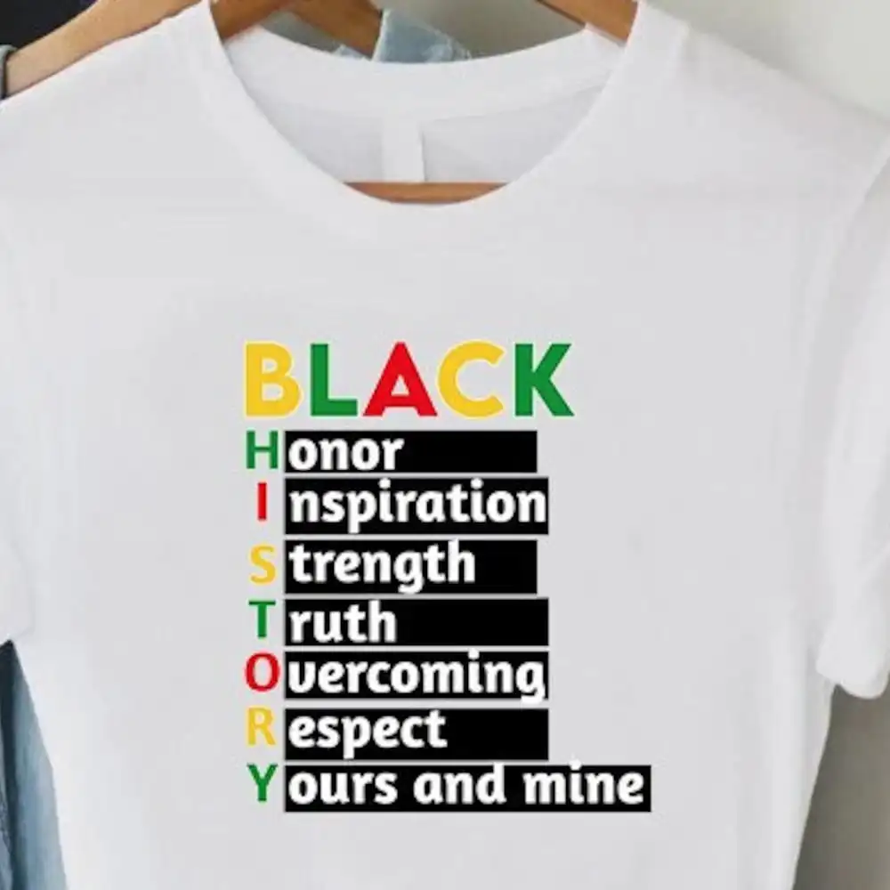 Черная футболка с мотивацией прав человека для женщин