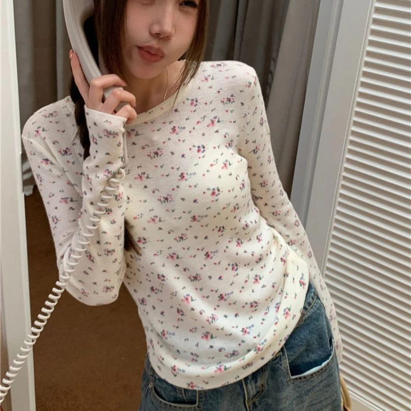 Футболка женская с длинным рукавом винтажный удобный Приталенный топ цветочным