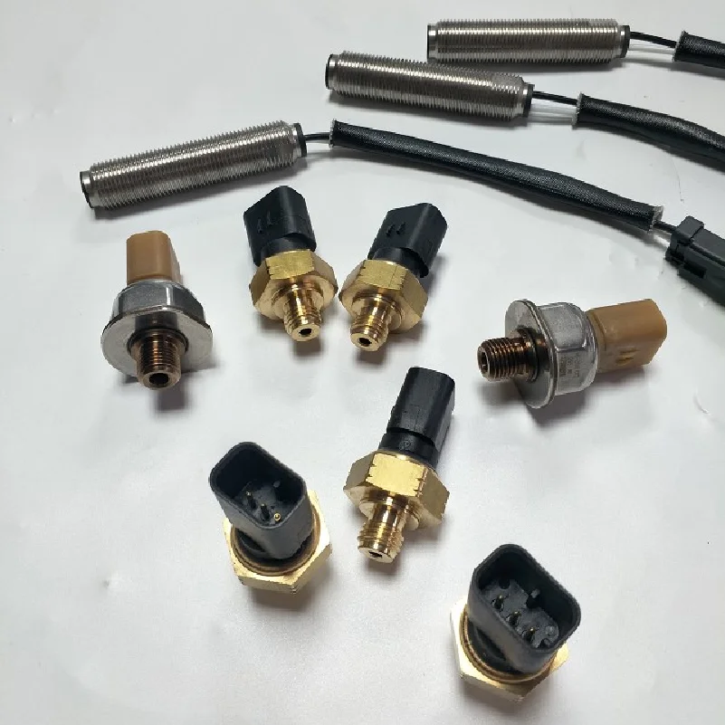 Датчик давления масла Φ 4HK1 499000-7341 8-98027456-0