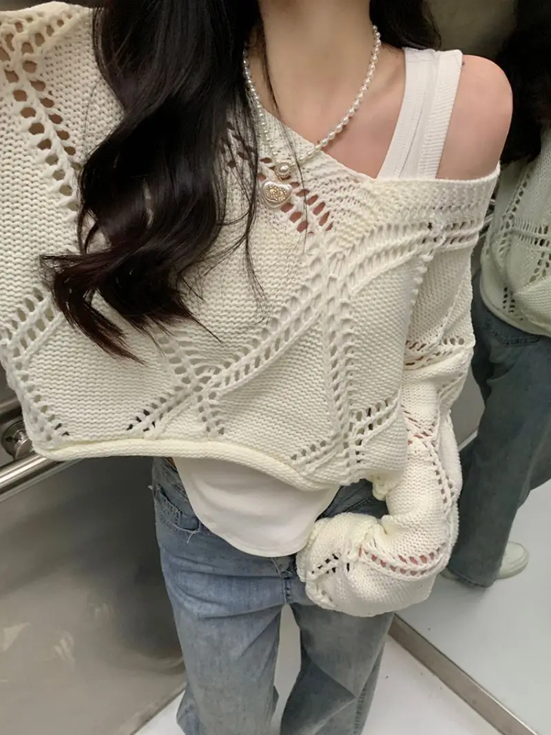 Кроп-Топ женский с круглым вырезом и длинным рукавом свободного покроя