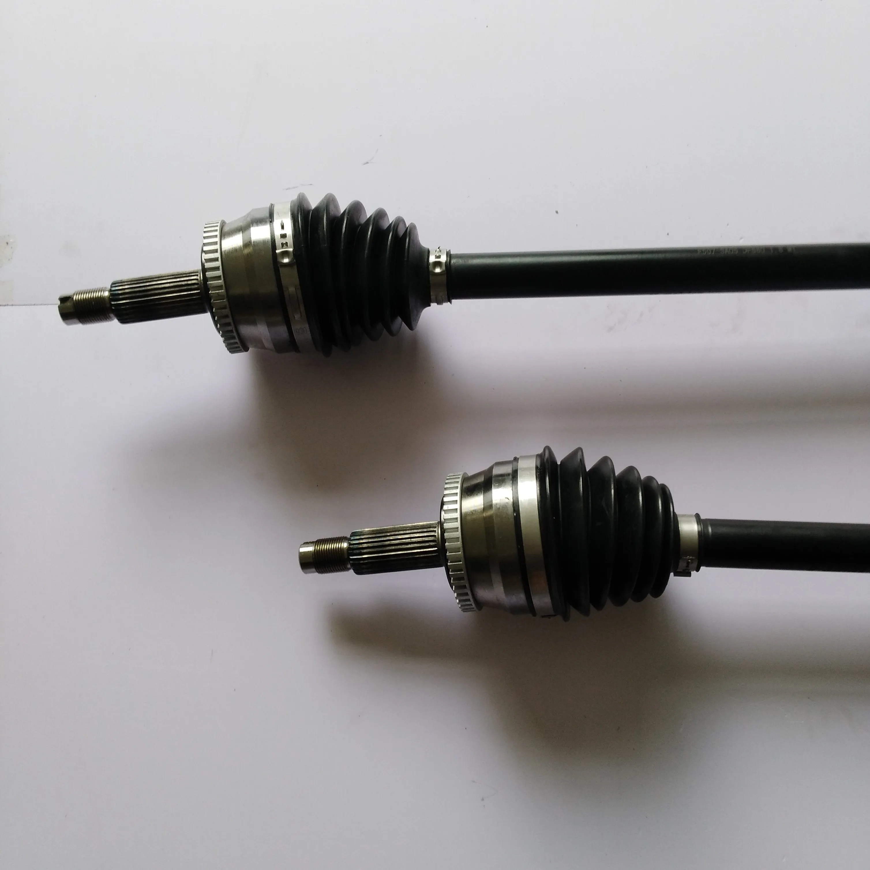 Приводной вал для DFM DFSK Glory 580 1.8L OEM: 2203100 -SA05 2203200