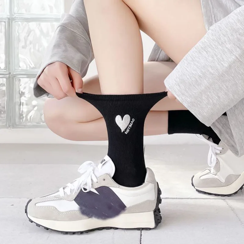 6 Pairs Socks For Women Christmas Gift Embroidered Heart Cotton Socks Korean Streetwear Winter Long Socks Woman Harajuku Style