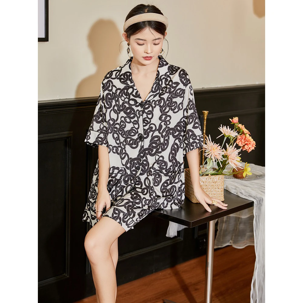 Maison Gabrielle 2022 Summer Geometric Chains Printed Pajamas Set Loungewear Sleepwear for Women 2 Pieces Short Sleeves Silk
