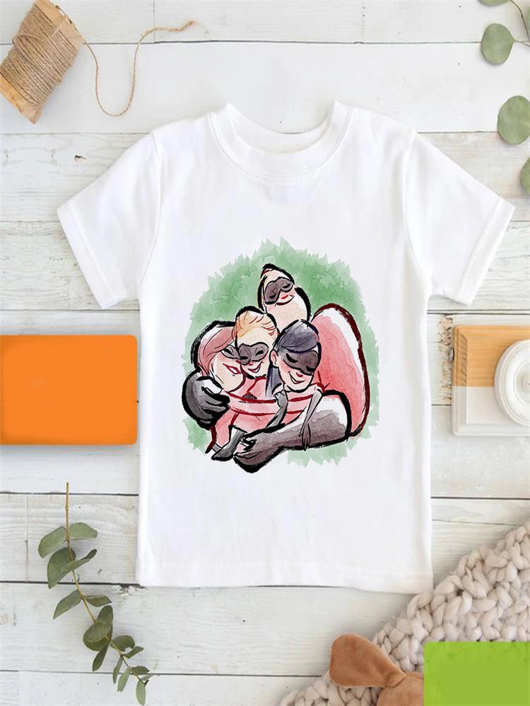 

Disney Hug Print Short Sleeve Kids Clothes The Incredibles Graphic Trendy Harajuku T-Shirts Cartoon Modern Sweet Child T Shirt