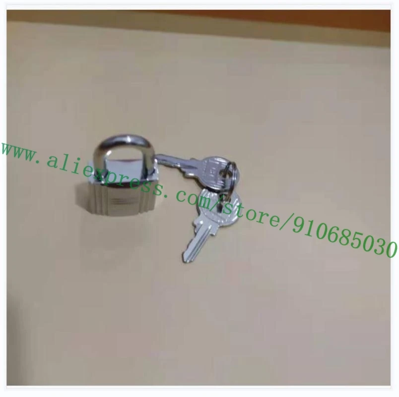 Polished Silvery Bag Parts 1 Lock 2 Key Padlock For Lady Handbag Women Bag Also Necklace Pendant Charm