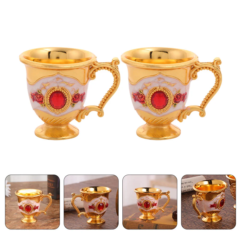 

2pcs Embossed Cups Convenient Cup