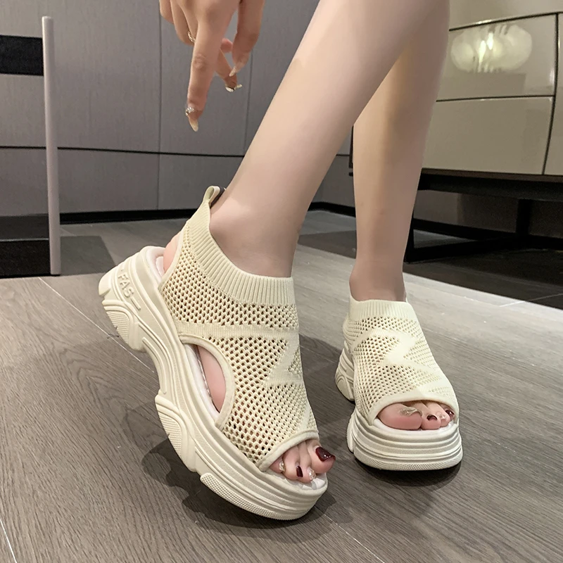 

Сандалии женские сетчатые на толстой подошве, эластичные Босоножки с открытым верхом, Спортивная повседневная обувь на массивной платформе, дышащие, лето