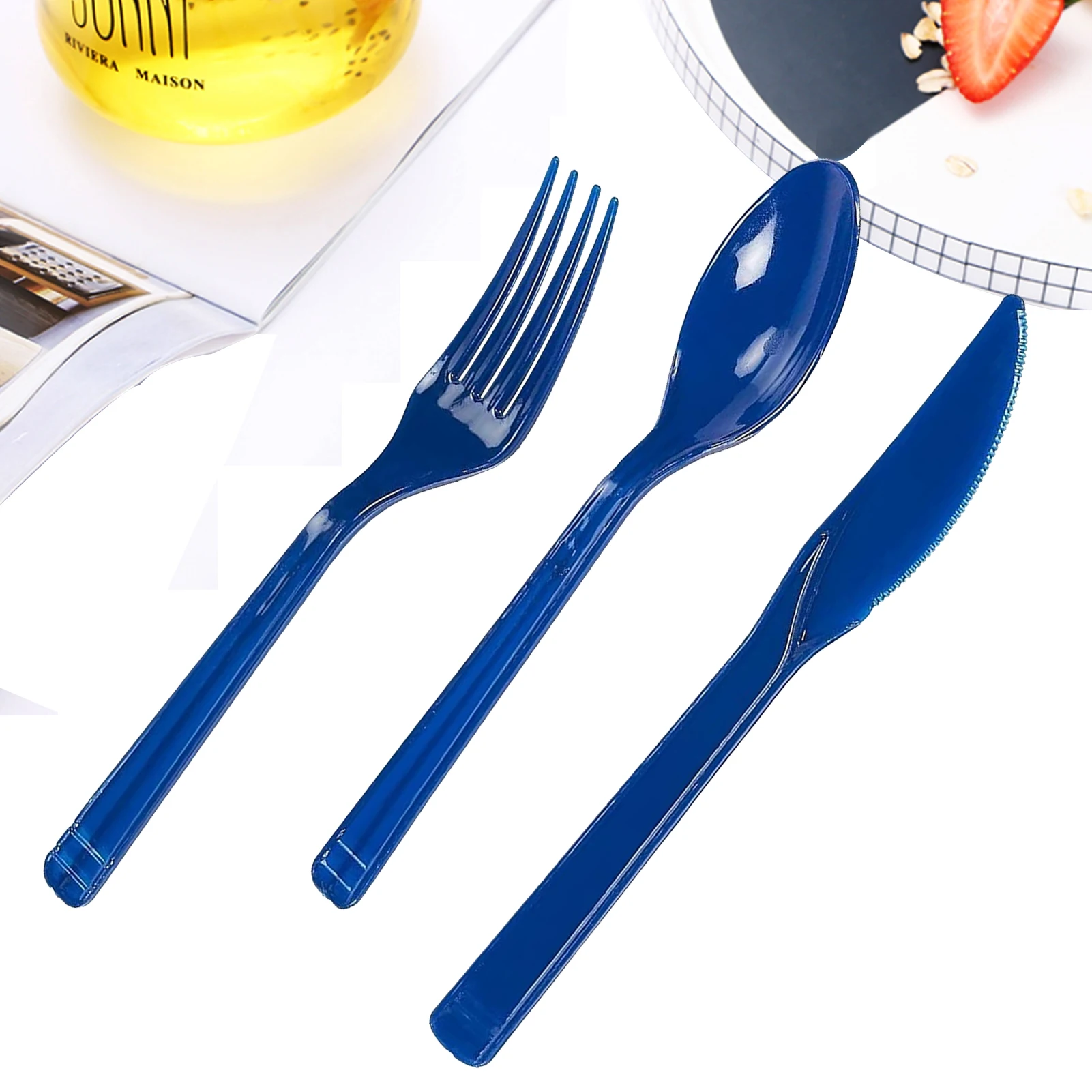 

Набор посуды из пластика, 16 предметов