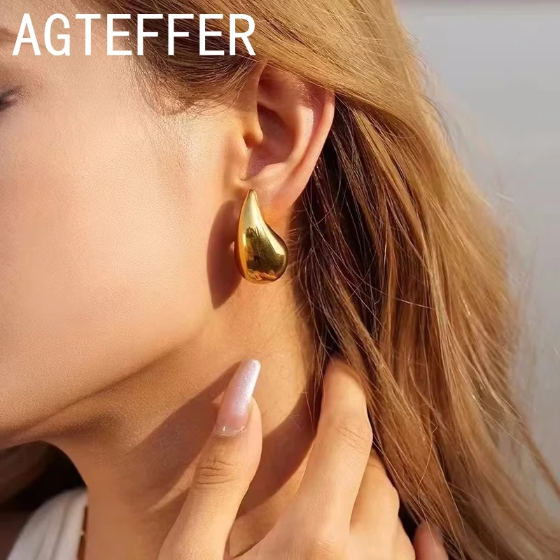 Женские серьги-гвоздики серебристые золотистые 10/14/18 мм