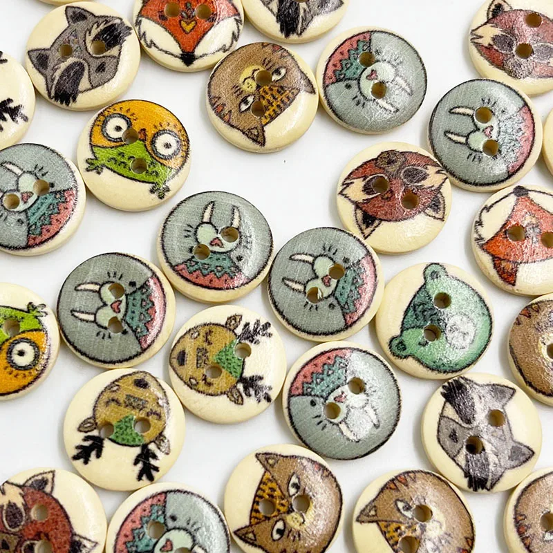 

100pcs natural 2 Hole Mixed Animal Wood Buttons Clothing Home Decor Sewing Scrapbooking Card Making DIY 15mm WB900