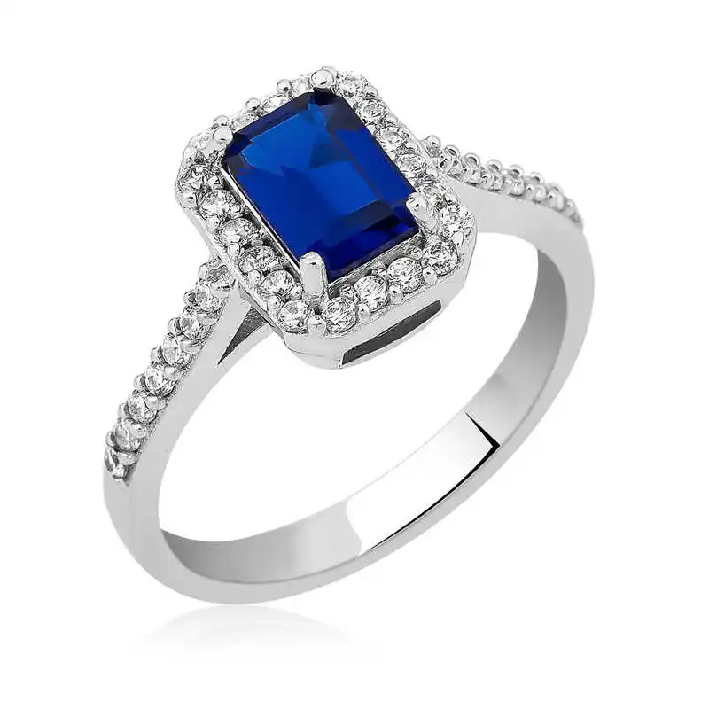 

Silverlina with Silver Square Lady Ring