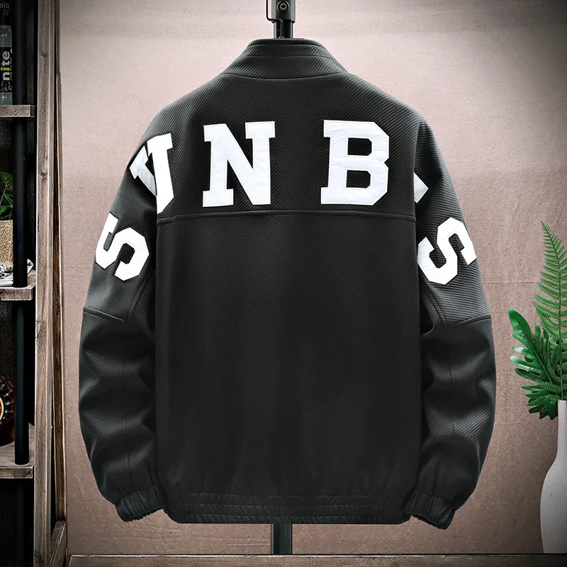 Рисунок 2 - Мужская повседневная ветрозащитная