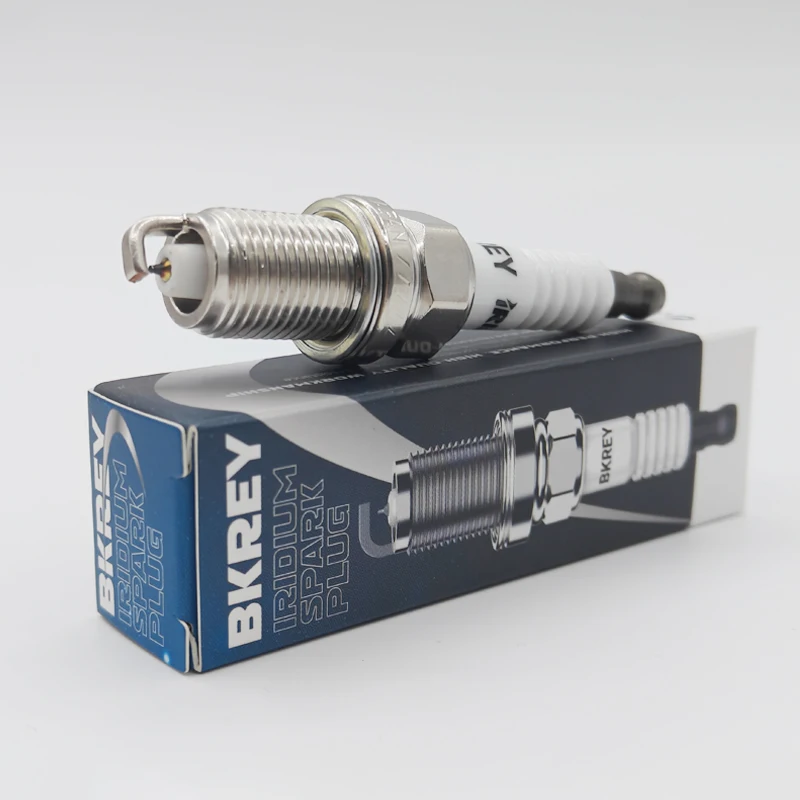 Фото 4/20pcs 101000063AA PFR6Q Platinum Spark Plug For Audi A3 A4 A6 1.8 Skoda Superb VW Celica Chevorlet For BKREY063 10163 RC8PYP №3