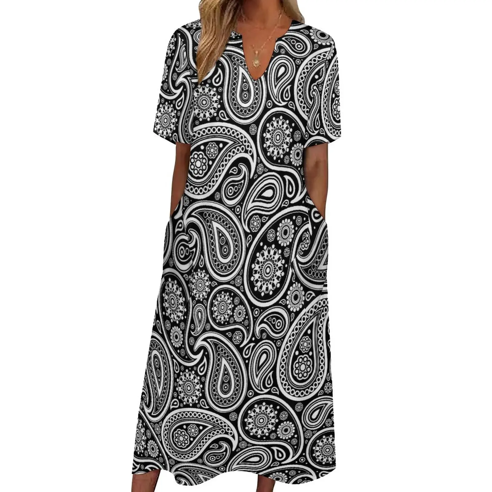 

Платье женское длинное черно-белое с принтом пейсли и V-образным вырезом