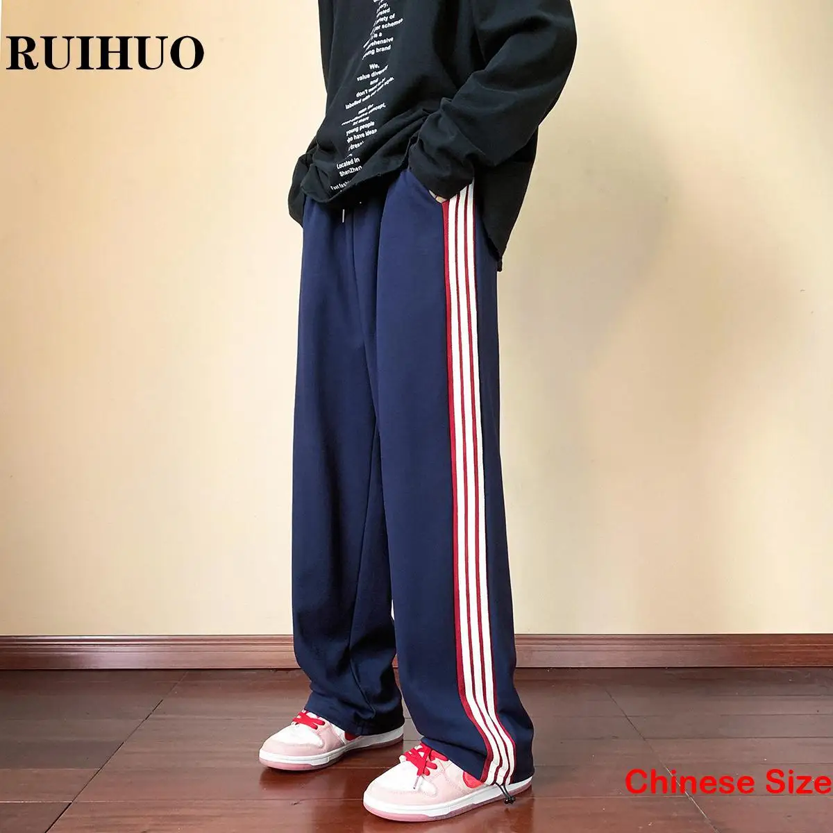 

Повседневные брюки RUIHUO, Мужская одежда, корейские модные мужские спортивные брюки для мужчин, брюки, уличная одежда, искусственная кожа, вес...