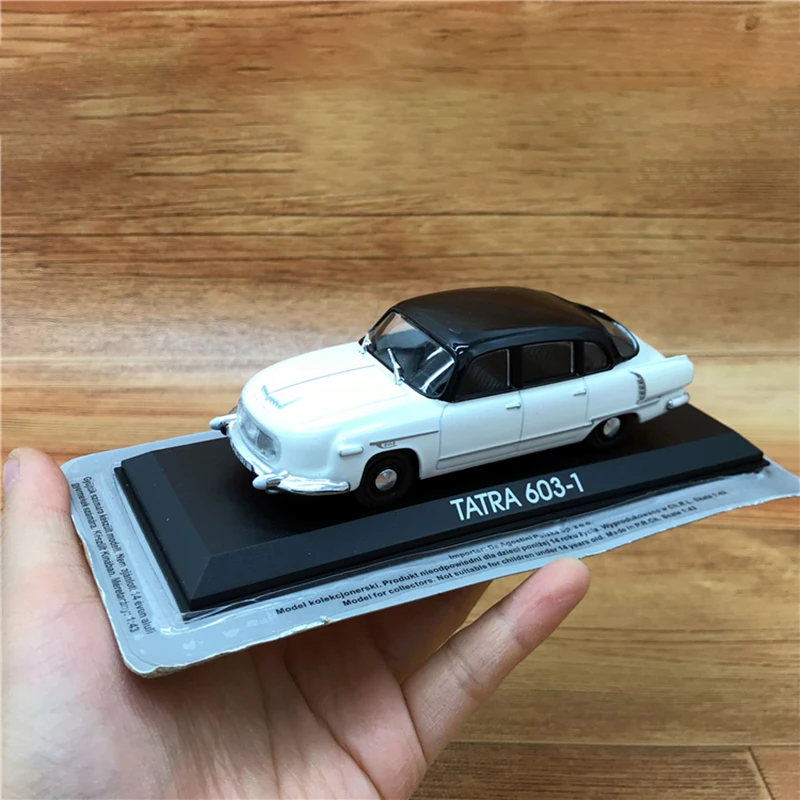 

Diecast 1/43 Scale Vintage Classic Car Car Alloy Simulation Model Adult Classic Collection Display Toy Gift Static Pendants