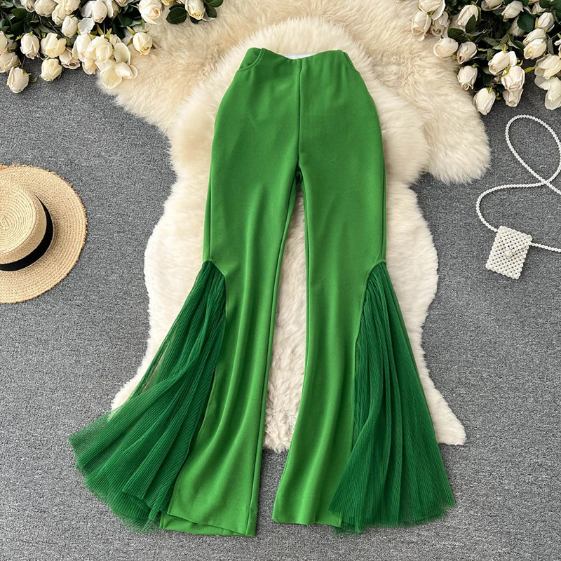 Рисунок 4 - Брюки-клеш Женские в стиле пэчворк