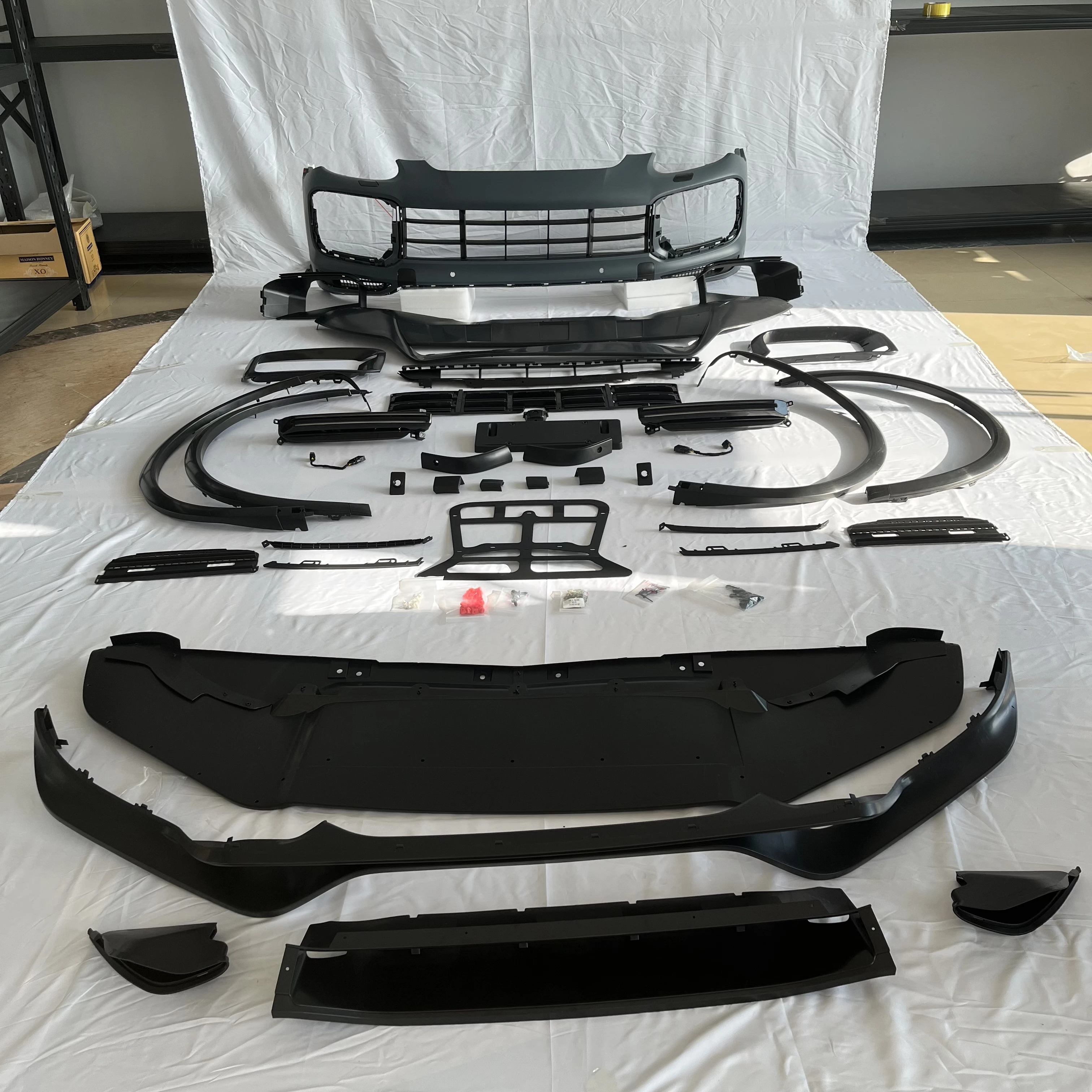 Комплект кузова автомобиля подходит для Porsche 958 1 Cayenne 11-14 Модификация новой модели