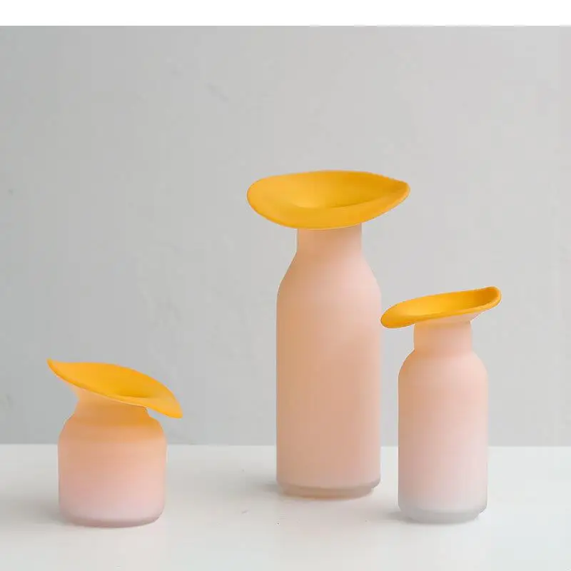 Двухцветная матовая оранжевая стеклянная ваза декоративная композиция для