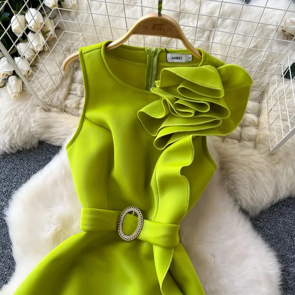 Сексуальное платье без рукавов с трехмерным цветком и круглым вырезом шикарное