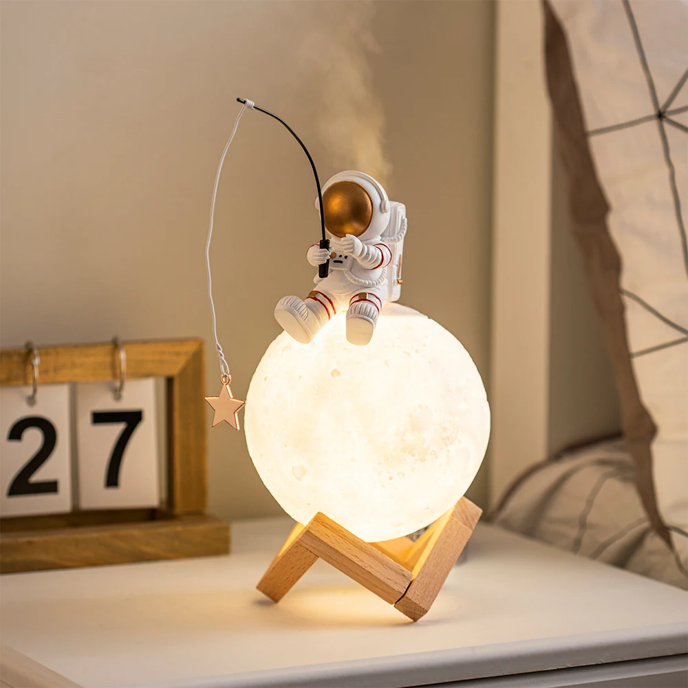 

Astronaut Miniatures Fishing Stars Night Light Nordic Home Decor Humidifier Aroma Diffuser Cold Fog Machine Desk Accessories