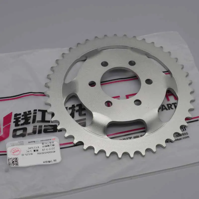 

Motorcycle front rear chain sprocket for Benelli TNT25 TNT250 BN251 TRK251 LEONCINO250 / BN TNT TRK LEONCINO 25 / 250 / 251