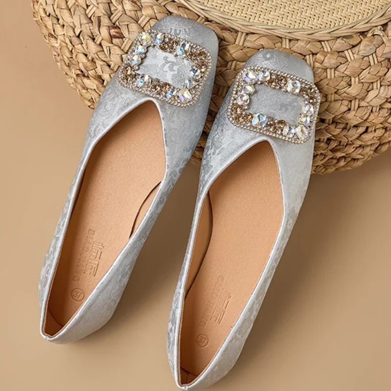 Женские винтажные туфли на плоской подошве в британском стиле V-образные из