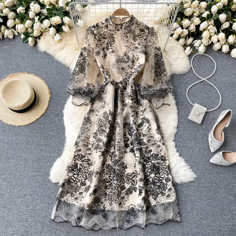

Palace Style Heavy Industry Embroidered Mesh Dress Women Elegant Women's Dress 2023 New Fashion Summer Retro Long Dress Elegant