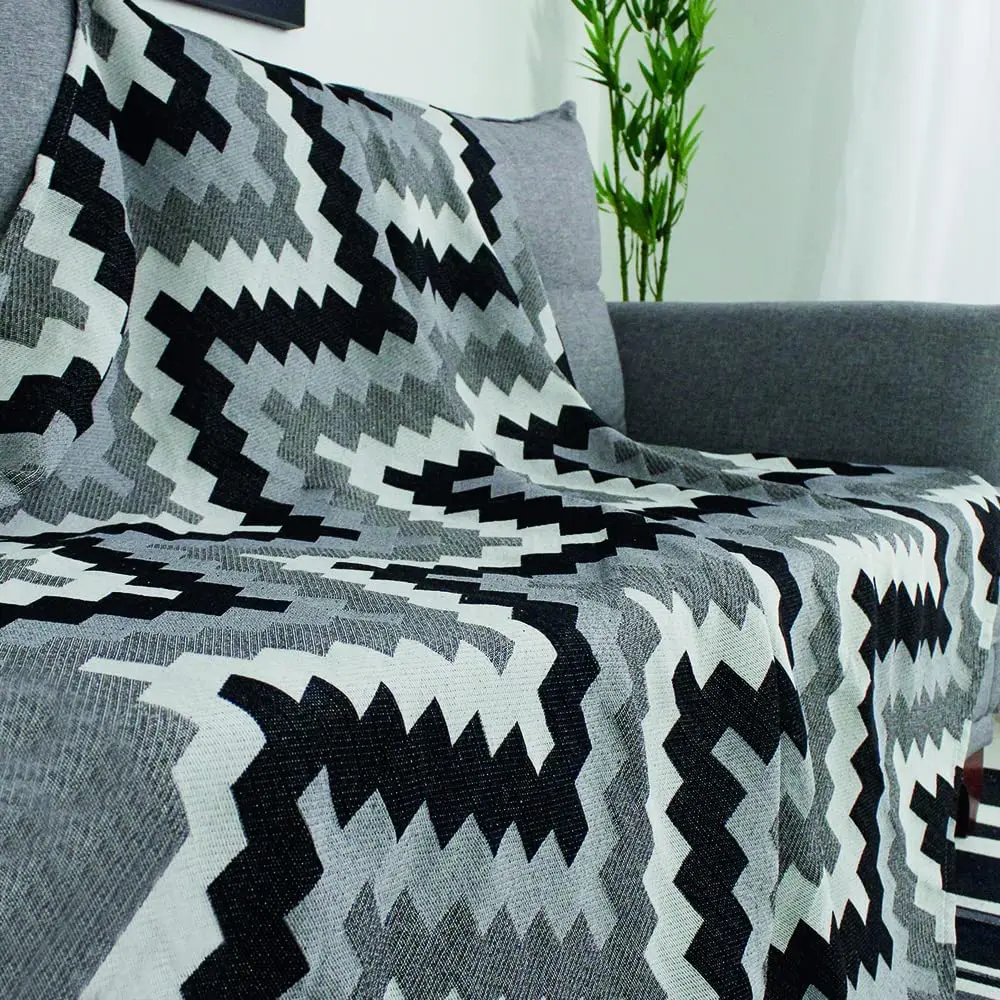 

Blanket For Sofa Jacquard 1.40 x 2.10 Armchair Decoration Modern Black Soft Blanket Thick Warm Winter Bed Covers Double Blankets