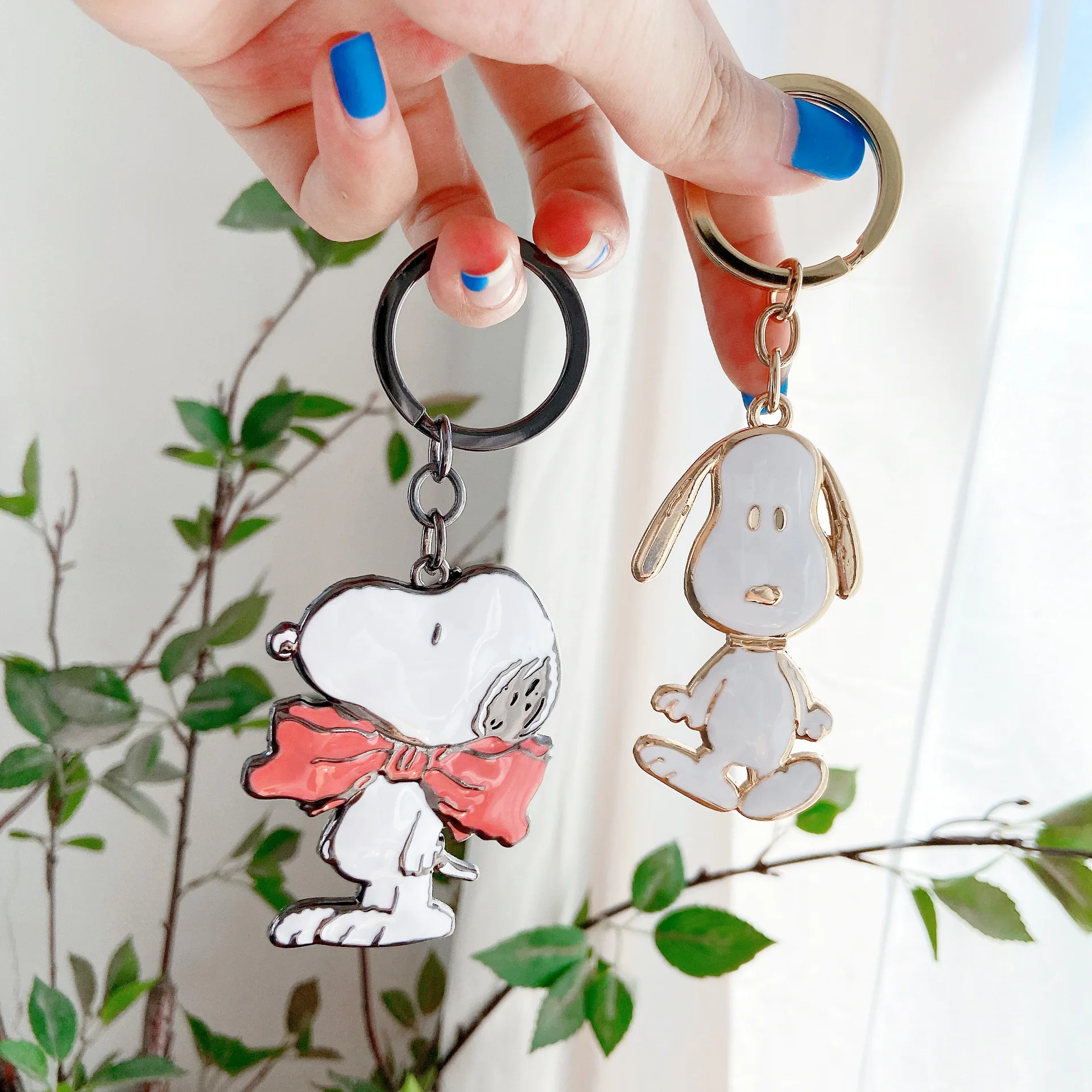 Snoopy Мультяшные брелки из сплава милый брелок для ключей женский очаровательный