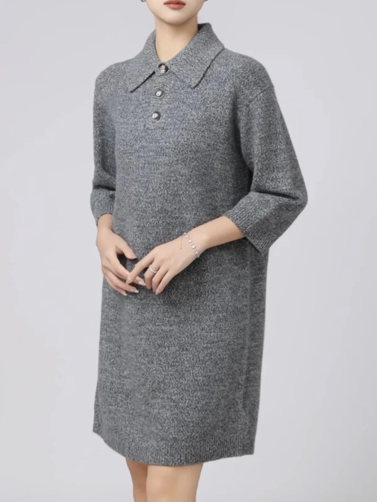 Girdear Same Sle with Mall 2024 осеннее и зимнее свободное флисовое трикотажное платье с