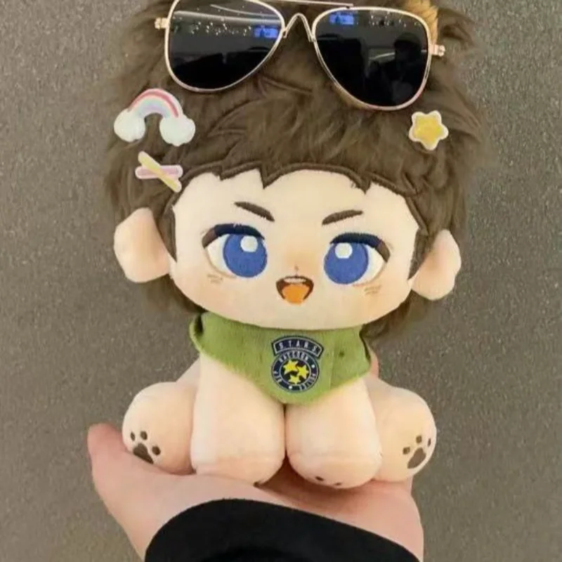 Фото Мягкая игрушка Fumo Resident Evil, 15 см, Крис Редфилд/Альберт Вескер, в сидячей позе, для детей и фанатов, подарок на день рождения №5