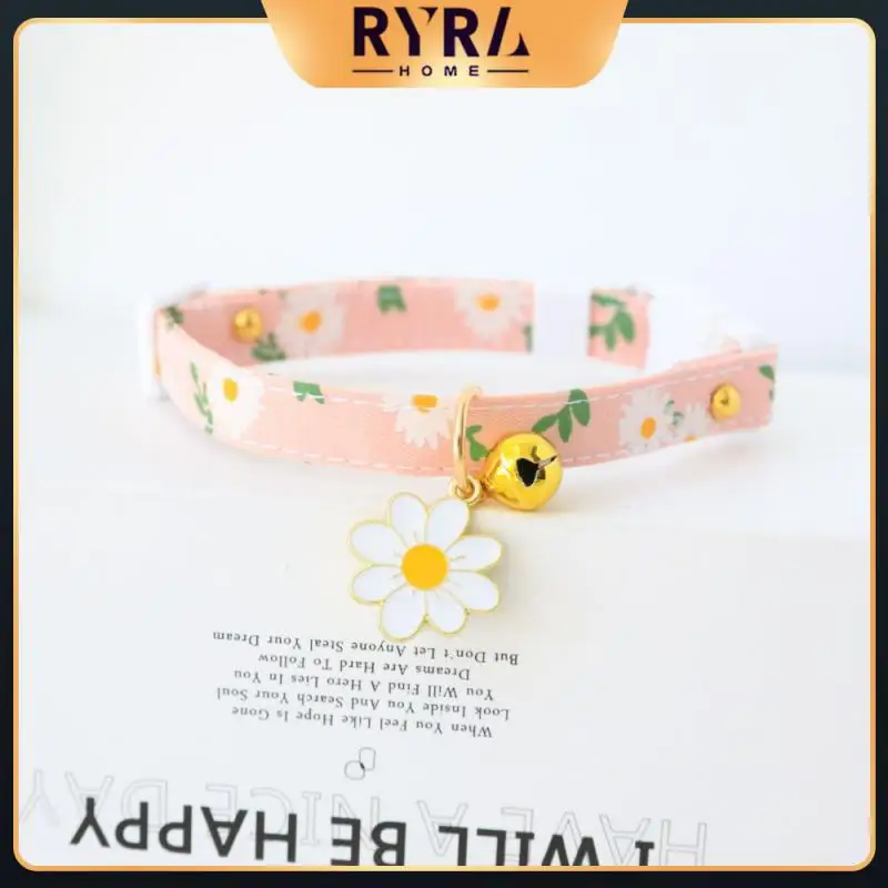 

Lovely Flowe Sweet Pet Necklace Cute For Small Puppy Kitten Pendant Collar Adjustable With Bell Pet Accessories Kitten Dog