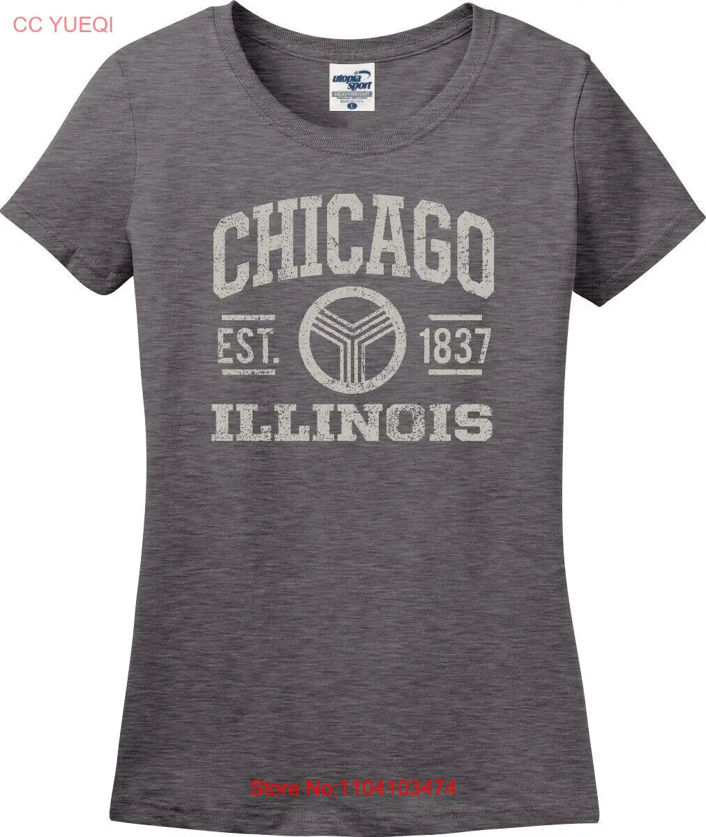 Женская футболка с потертостями Missy Fit Chicago Illinois 1837. (S-3X).