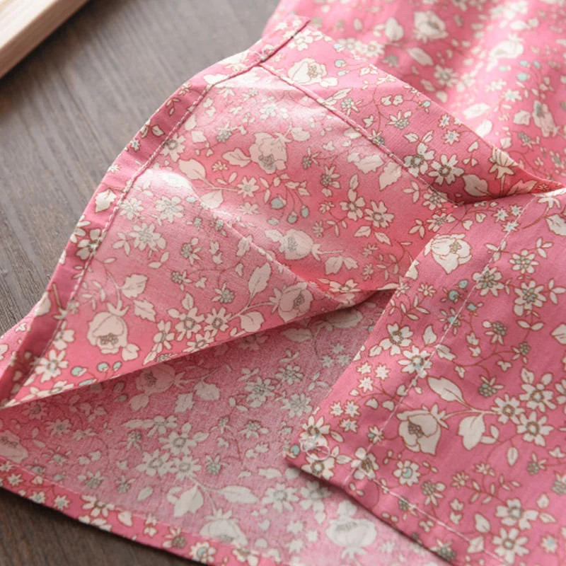 Летние Детские комплекты из 2 предметов топ в горошек с маленькими летящими