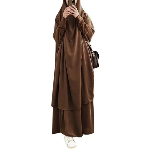 2023 Рамадан мусульманское платье с капюшоном однотонные мусульманские комплекты свободная абайя женская для Ближнего Востока Аравии оптовая продажа