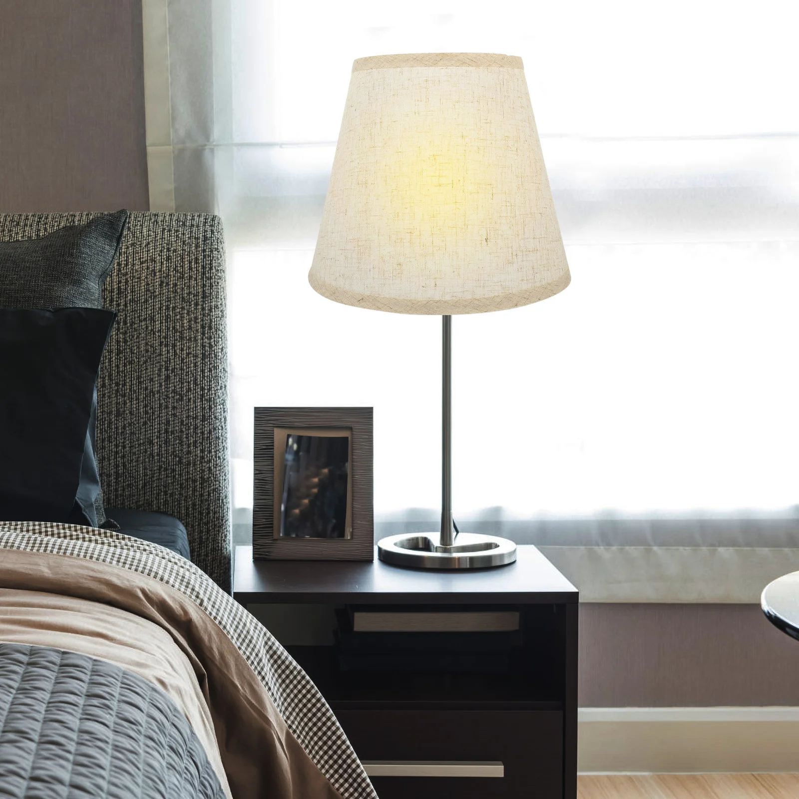 Декоративный абажур светильник для пола простой тканевый домашний маленький