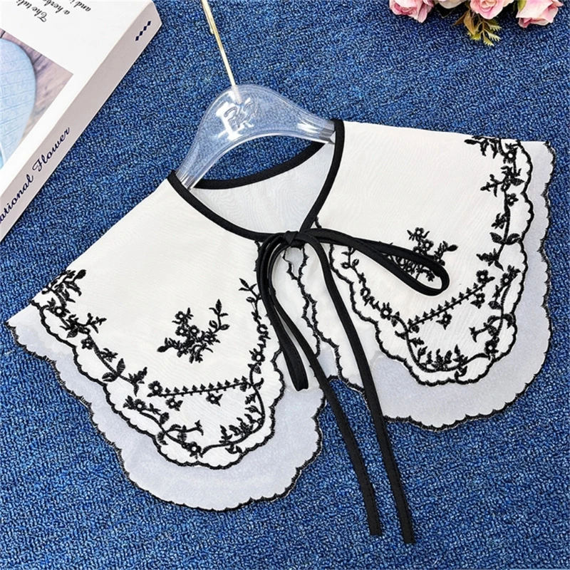 

False Collar Shoulder Wrap Dickey Collar Detachable Collar For Women Embroidery Collar Lace Up Neckline Sweater Collar DXAA